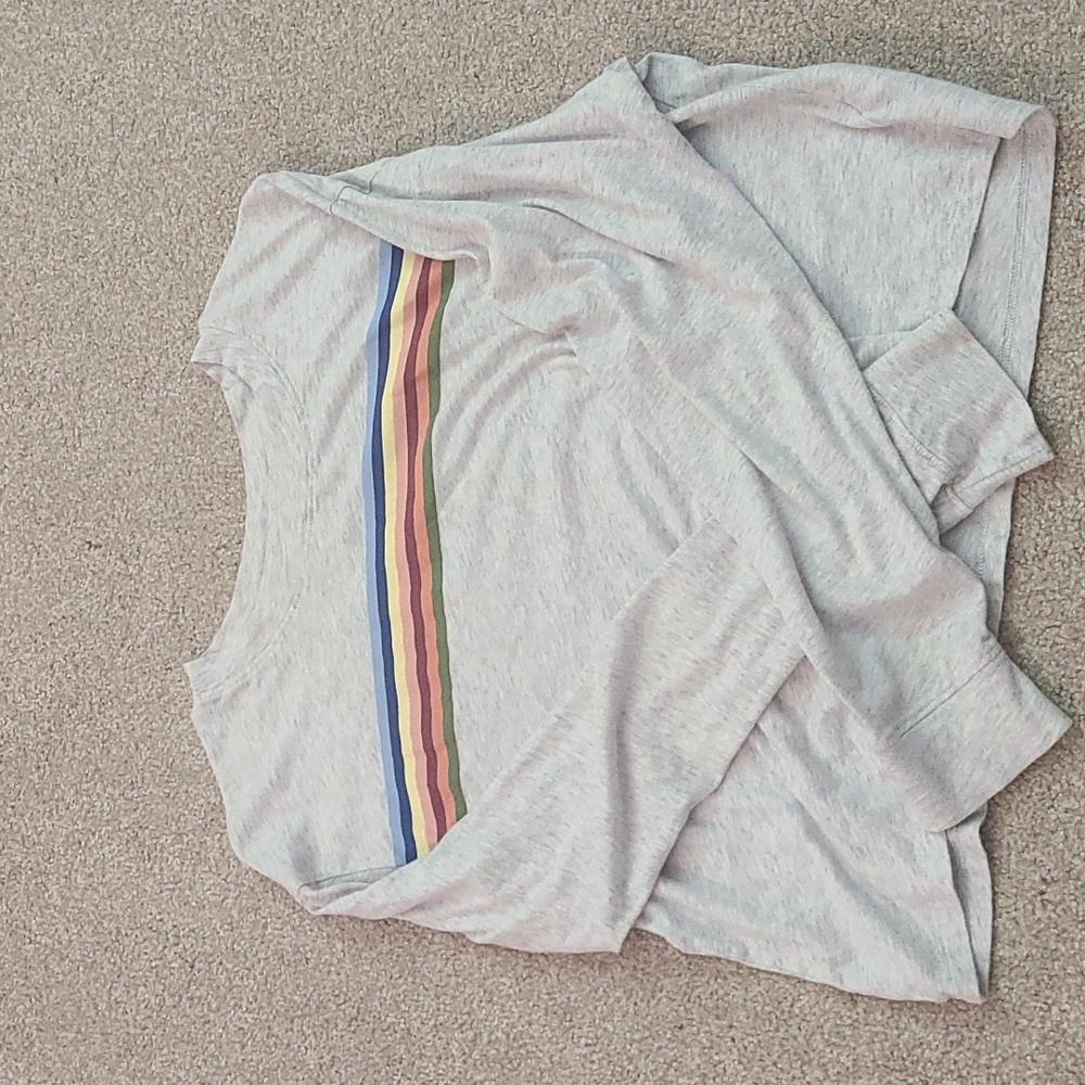 American Eagle shirt